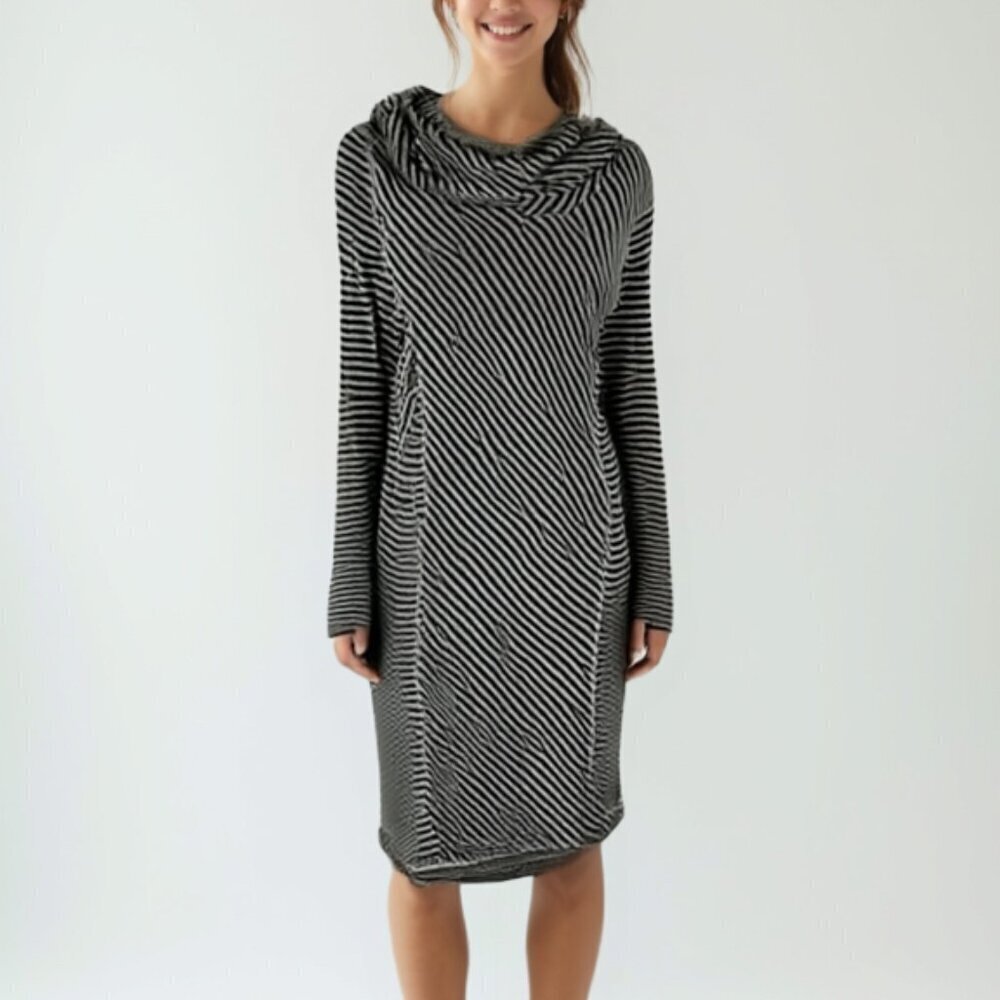 🌟Dakini hooded Dress S